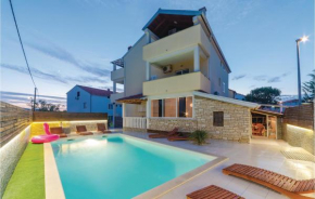 Cozy Apartment In Biograd With Wifi